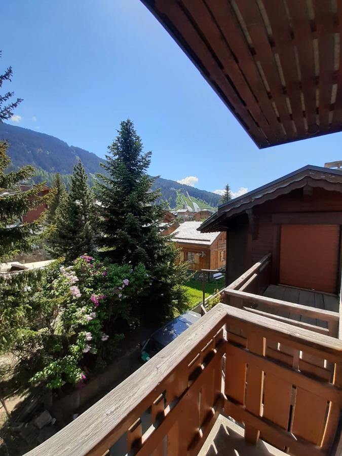 Lodge Les Merisiers Куршевель Экстерьер фото